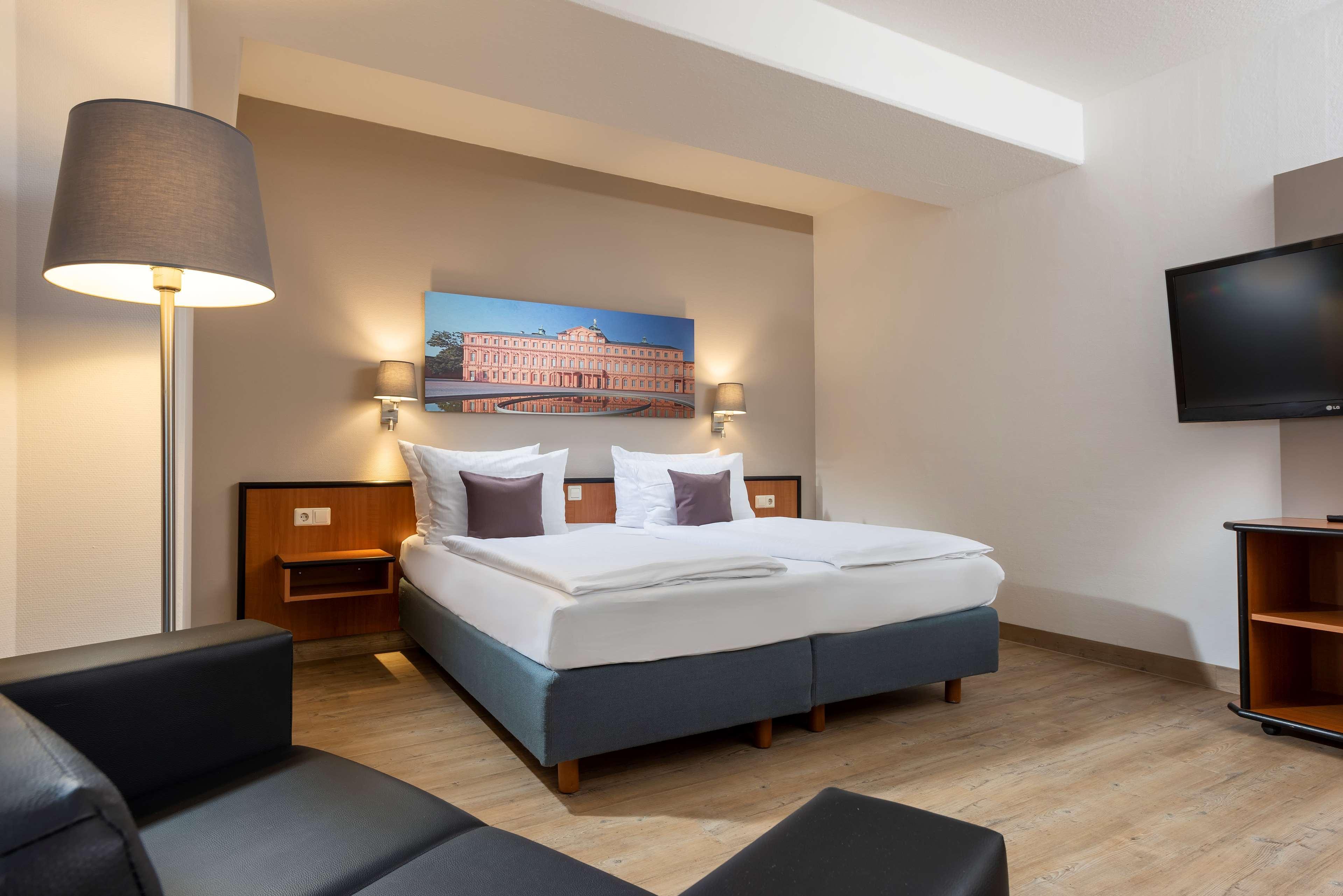 B&B Hotel Rastatt Bilik gambar